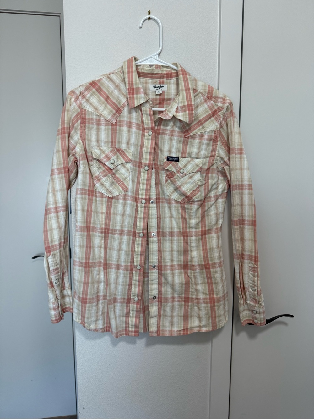 Wrangler Cream and Coral Plaid Western Shirt Jacket